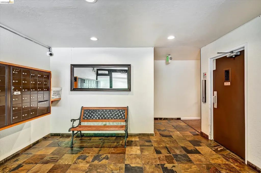 425 Orange Street Oakland CA 94610