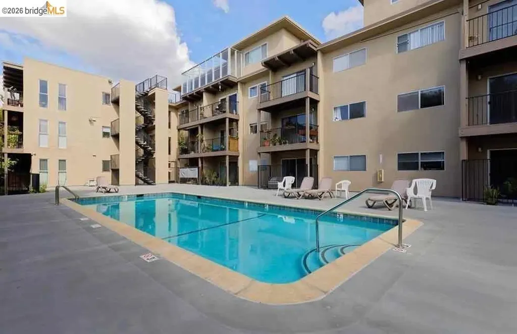 425 Orange Street Oakland CA 94610