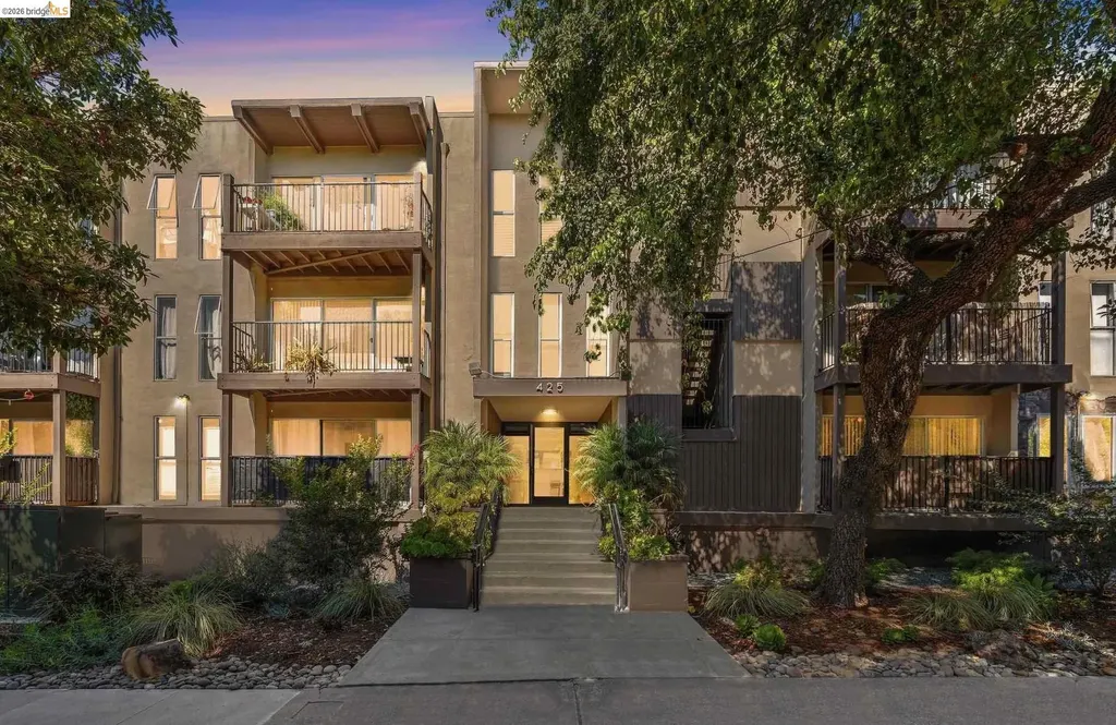 425 Orange Street Oakland CA 94610