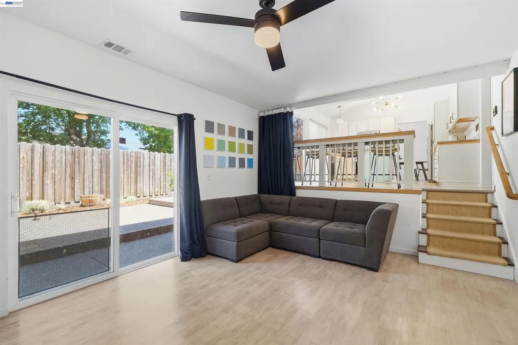 241 Garnet Drive Livermore CA 94550
