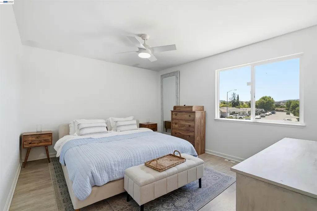 241 Garnet Drive Livermore CA 94550