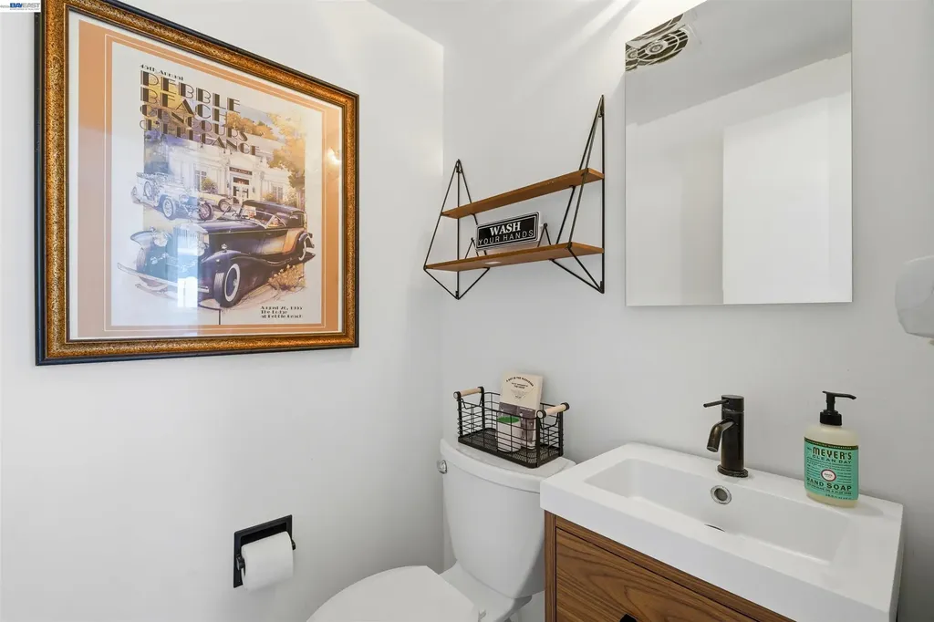 241 Garnet Drive Livermore CA 94550