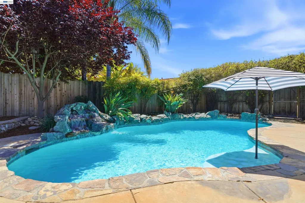 241 Garnet Drive Livermore CA 94550