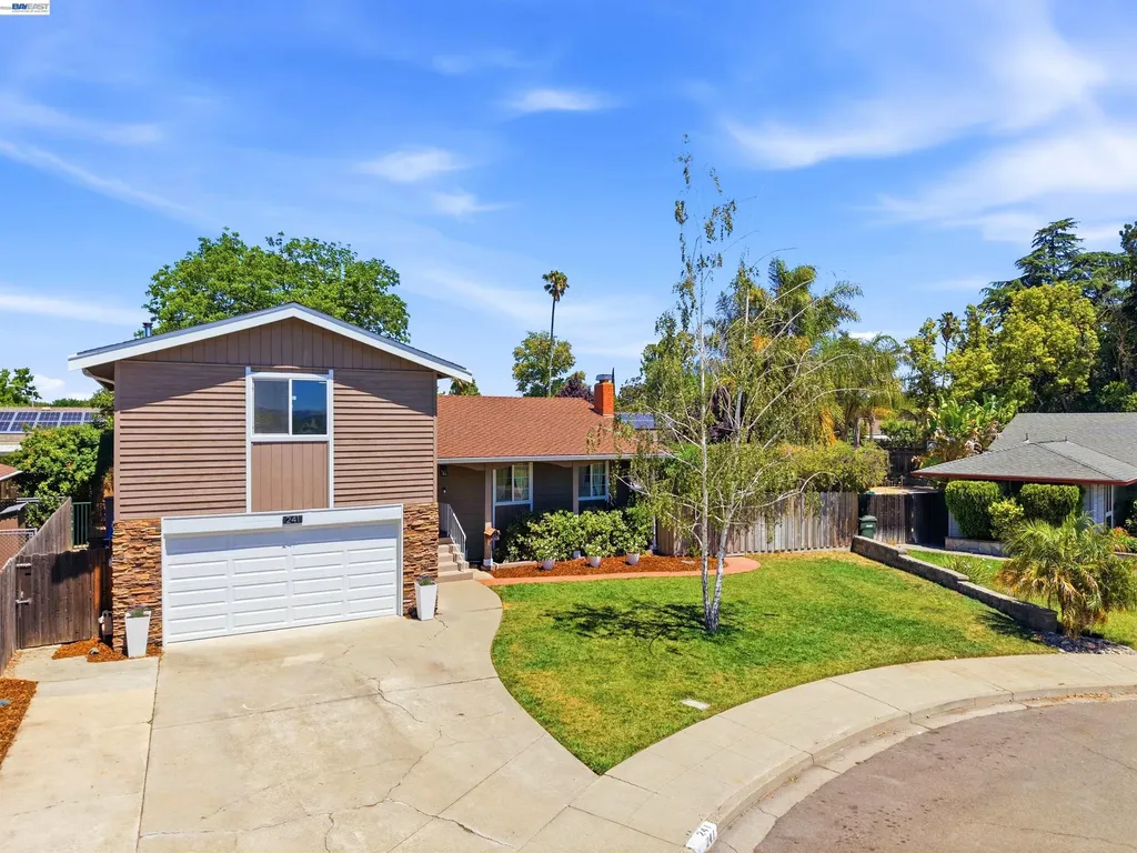 241 Garnet Drive Livermore CA 94550