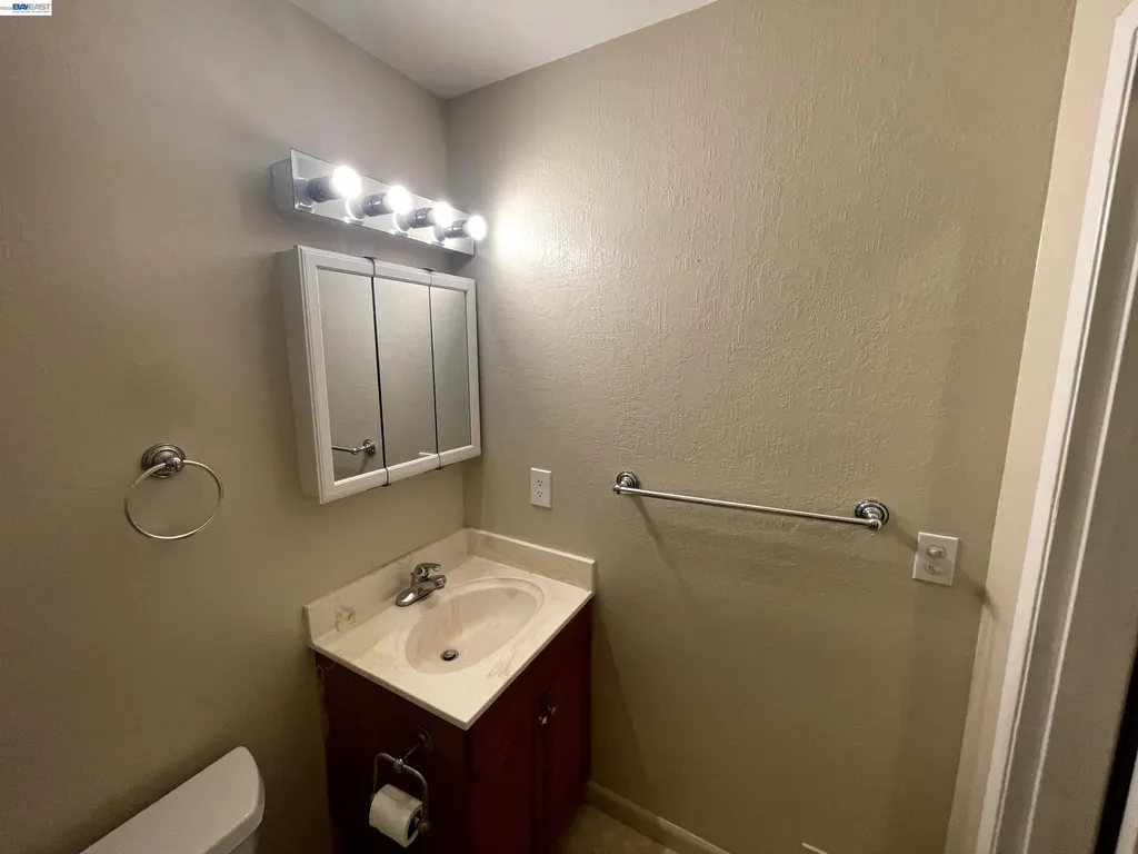 32656 Brenda Way Union City CA 94587