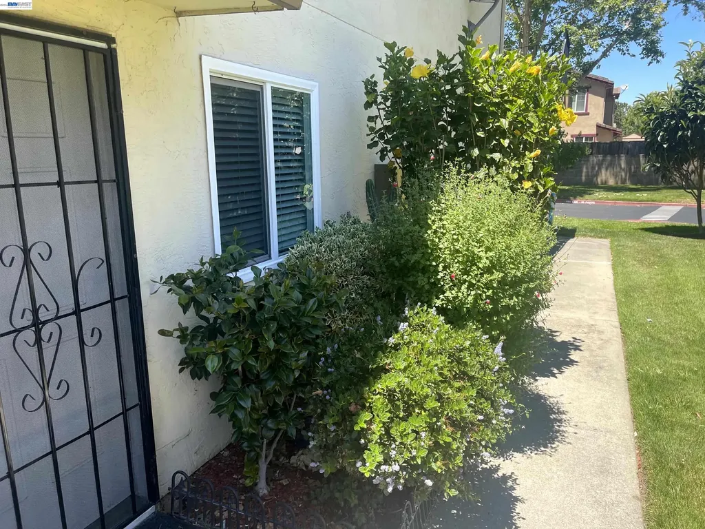 32656 Brenda Way Union City CA 94587