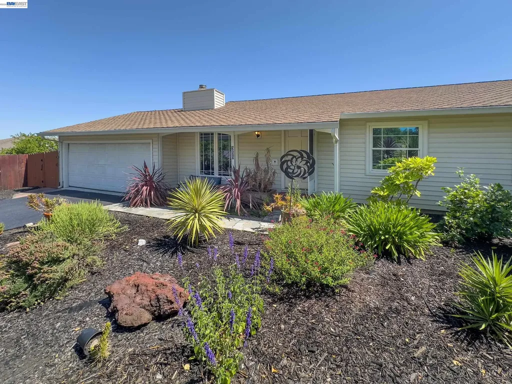 350 Strand Avenue Pleasant Hill CA 94523