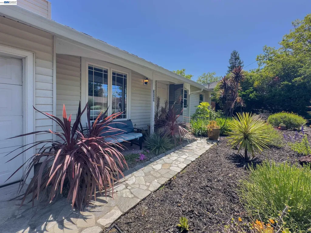 350 Strand Avenue Pleasant Hill CA 94523
