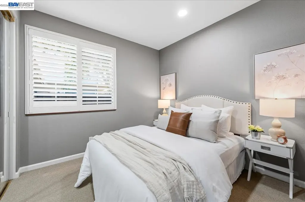 5625 Applegate Way Dublin CA 94568