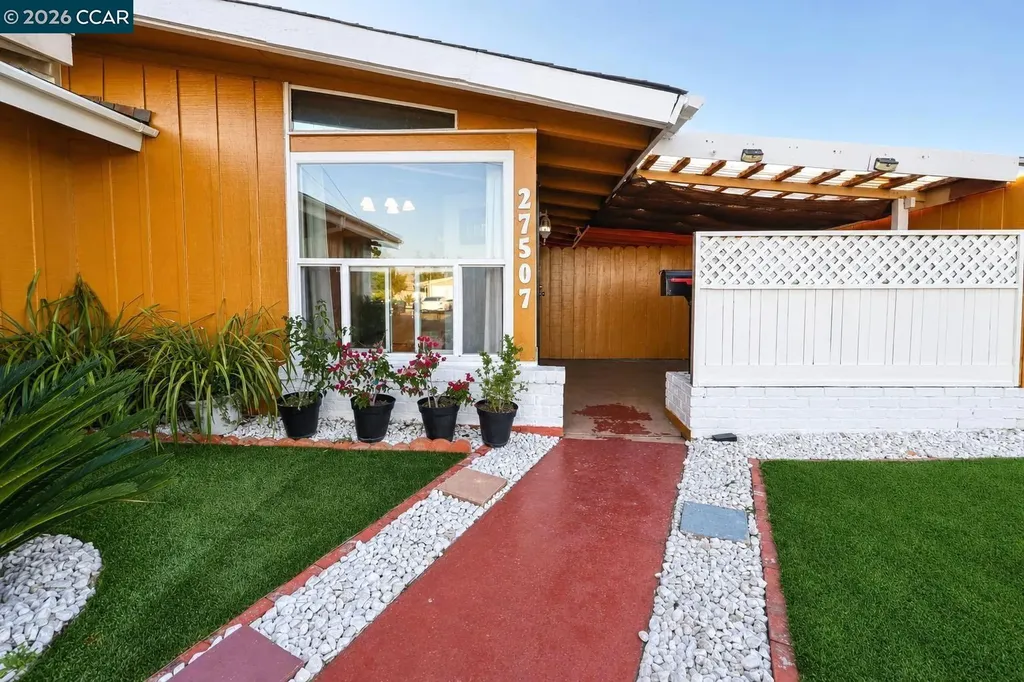 27507 Barcelona Avenue Hayward CA 94545