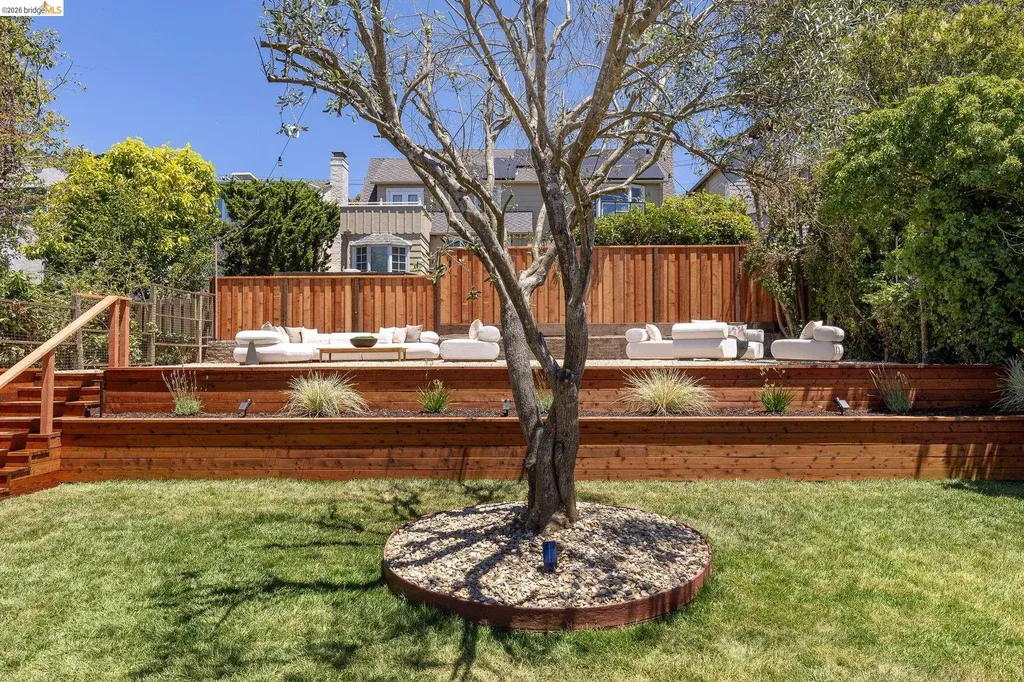 515 Cragmont Avenue Berkeley CA 94708