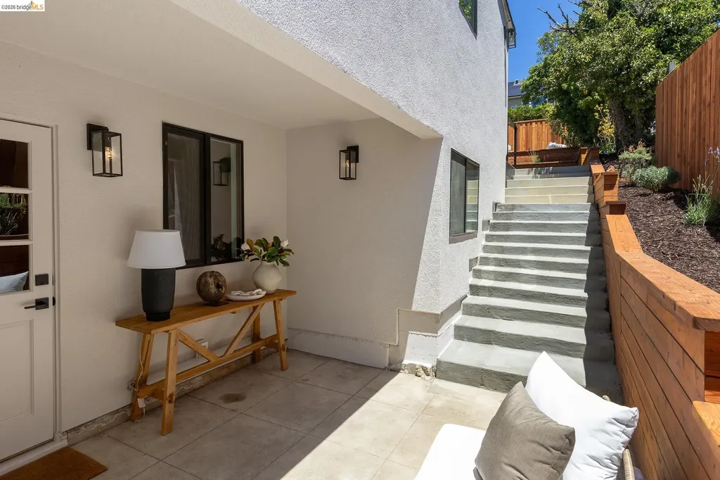 515 Cragmont Avenue Berkeley CA 94708