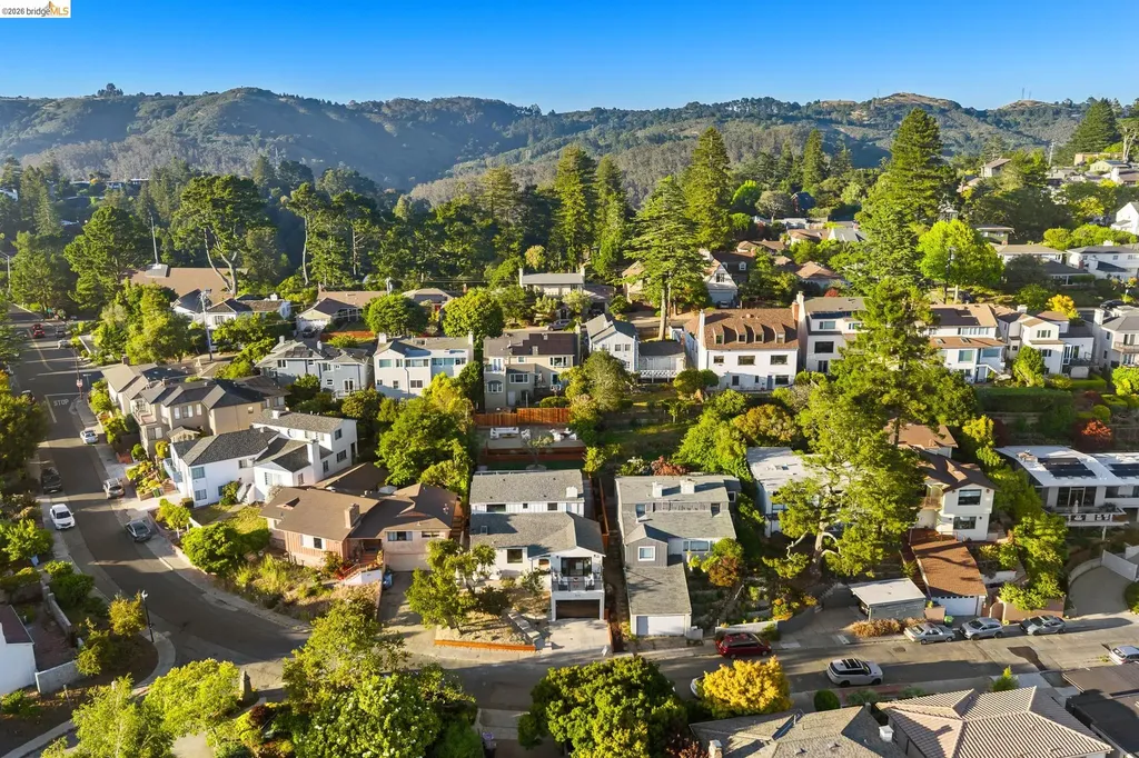 515 Cragmont Avenue Berkeley CA 94708