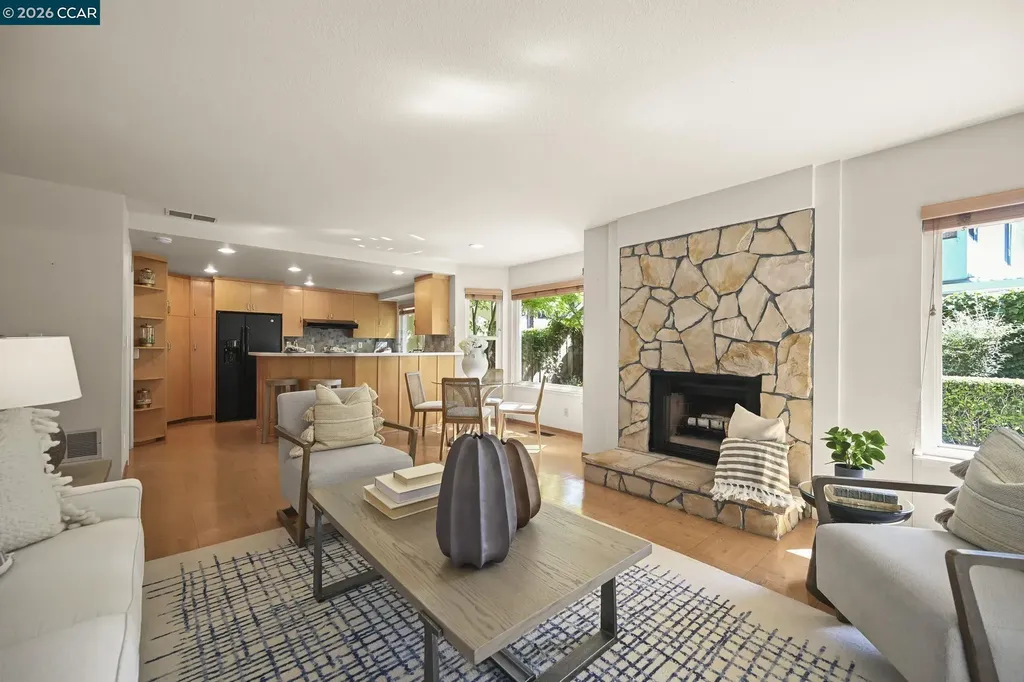 900 Woodland Drive San Ramon CA 94582