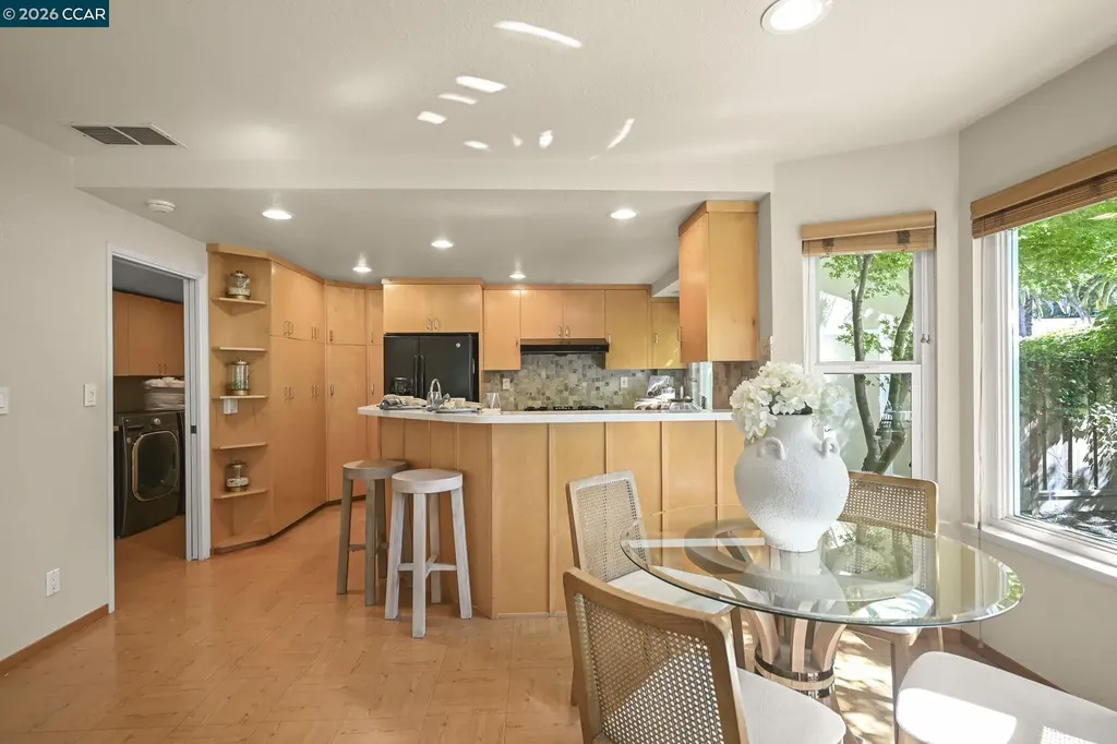900 Woodland Drive San Ramon CA 94582