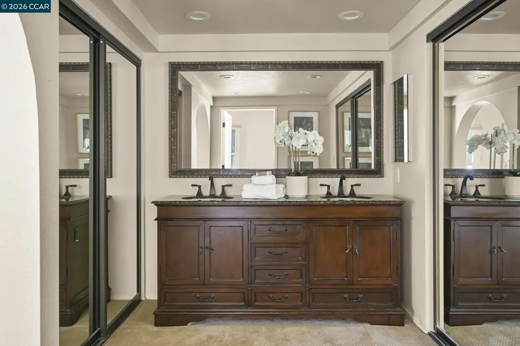 900 Woodland Drive San Ramon CA 94582