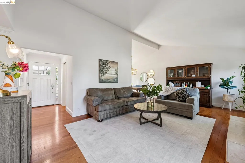 1912 Ascot Drive Moraga CA 94556