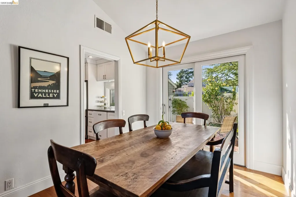 1912 Ascot Drive Moraga CA 94556