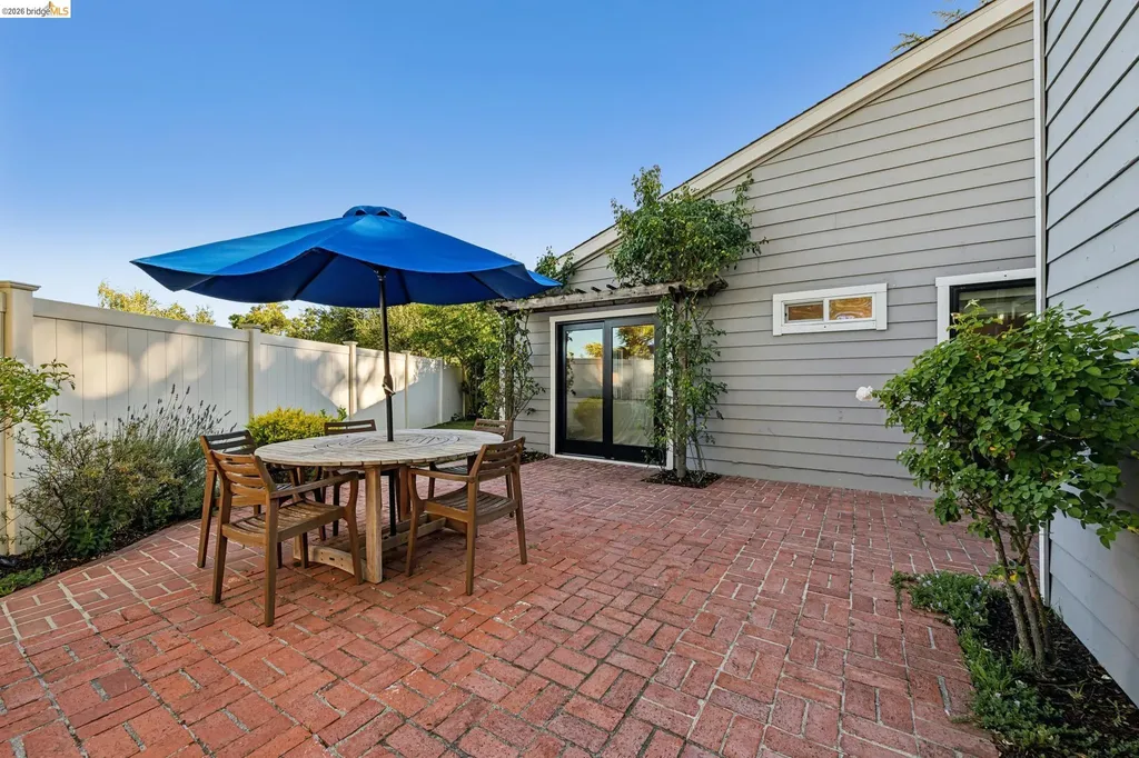1912 Ascot Drive Moraga CA 94556