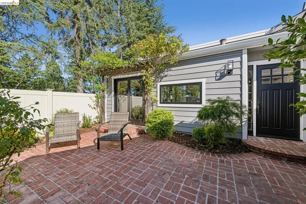 1912 Ascot Drive Moraga CA 94556