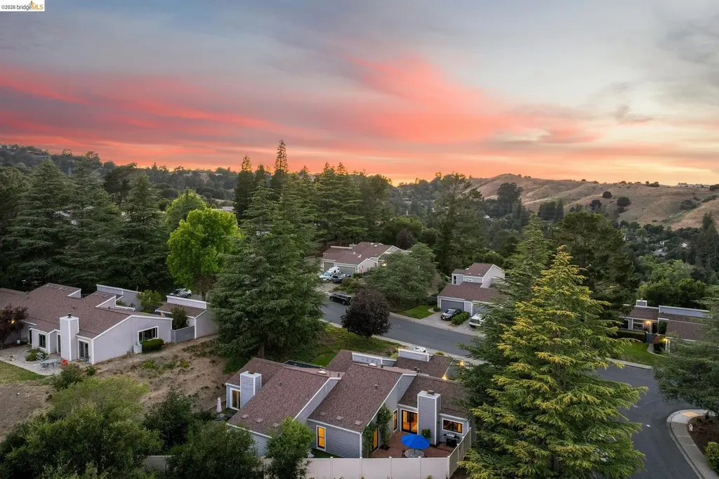 1912 Ascot Drive Moraga CA 94556