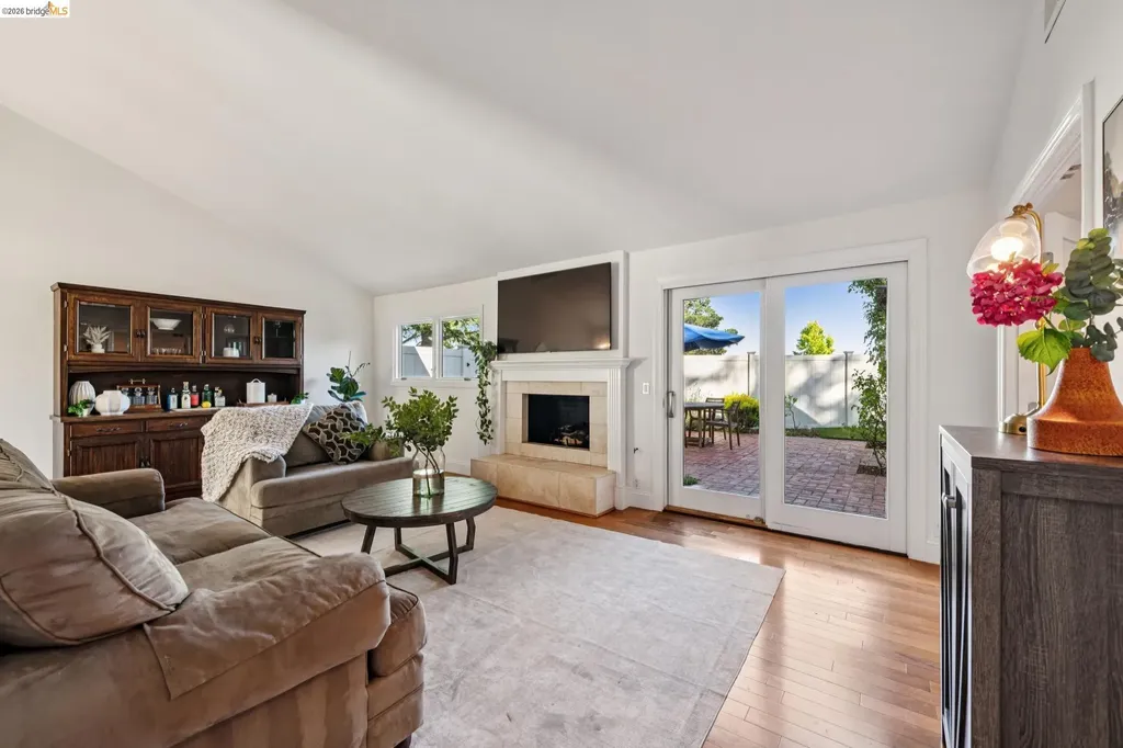 1912 Ascot Drive Moraga CA 94556
