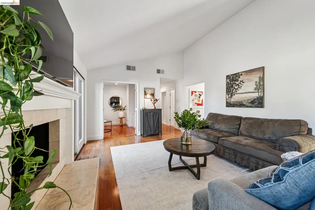 1912 Ascot Drive Moraga CA 94556