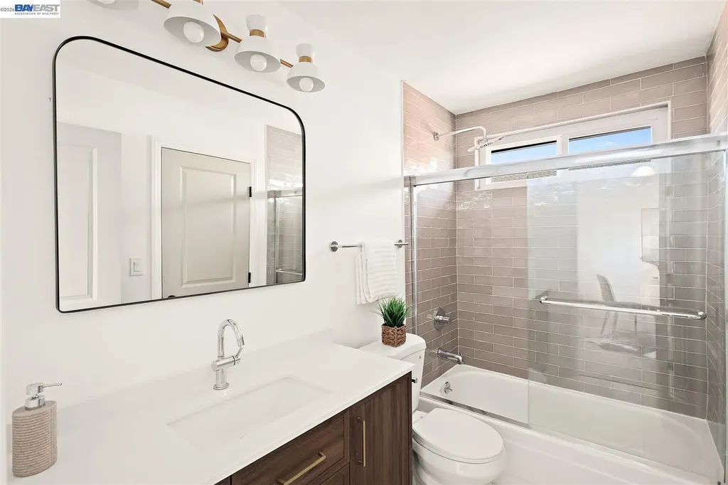 3531 La Mesa Drive Hayward CA 94542