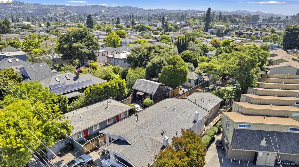 5154 Shafter Avenue Oakland CA 94618