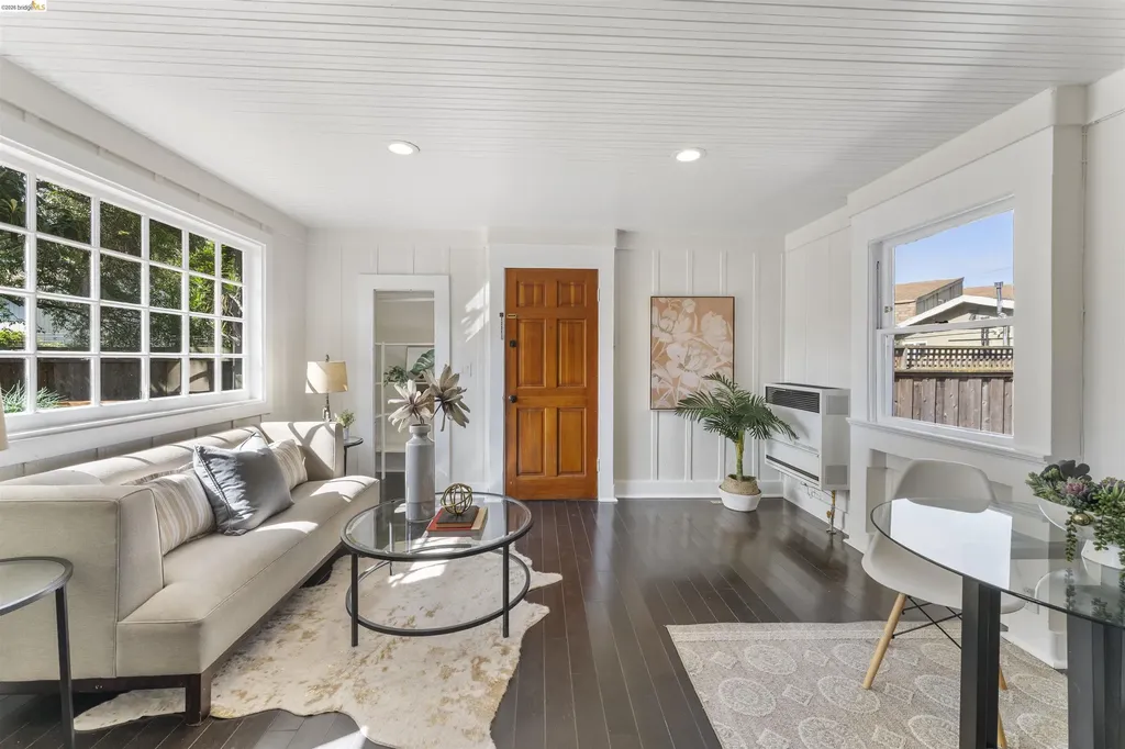 5154 Shafter Avenue Oakland CA 94618
