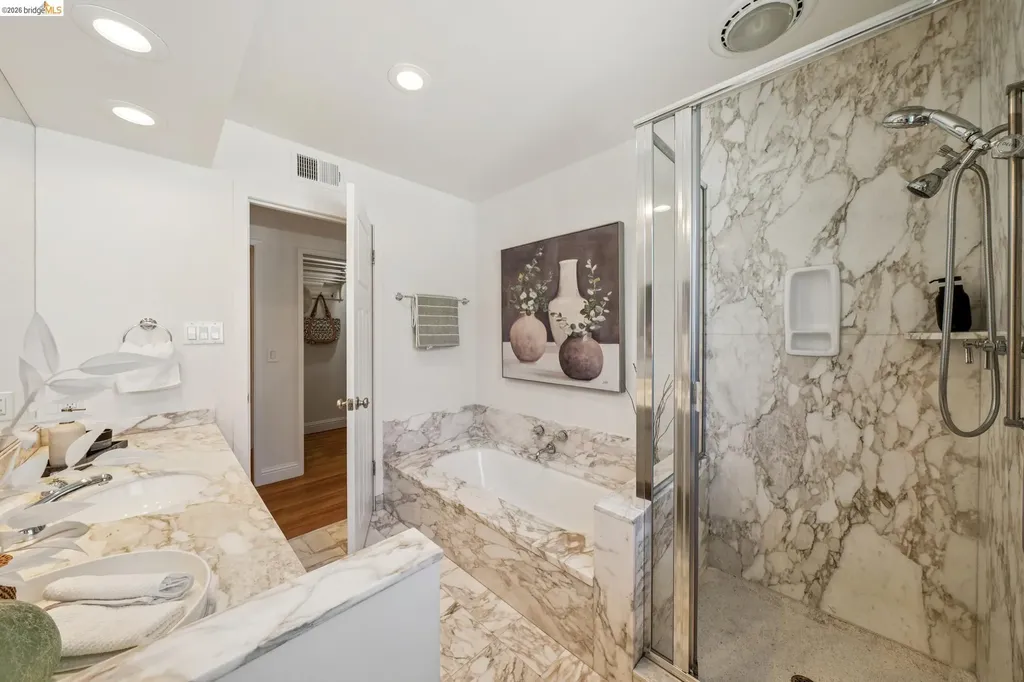 1410 Lakeshore Avenue Oakland CA 94606
