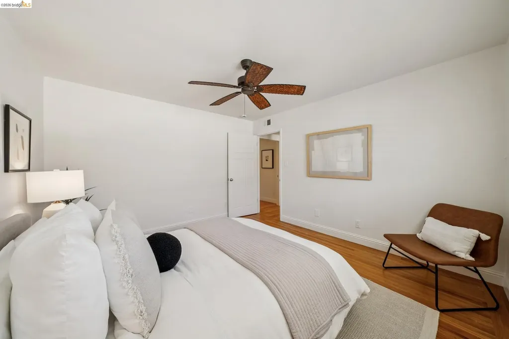 1410 Lakeshore Avenue Oakland CA 94606