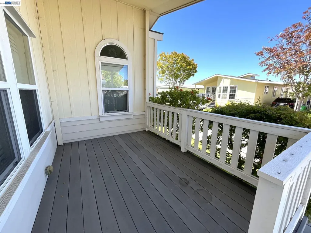 209 Santa Susana San Leandro CA 94579