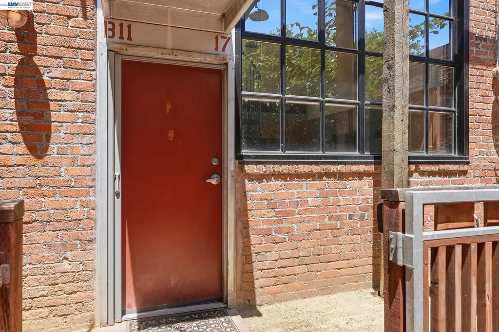 1501 37th Avenue Oakland CA 94601