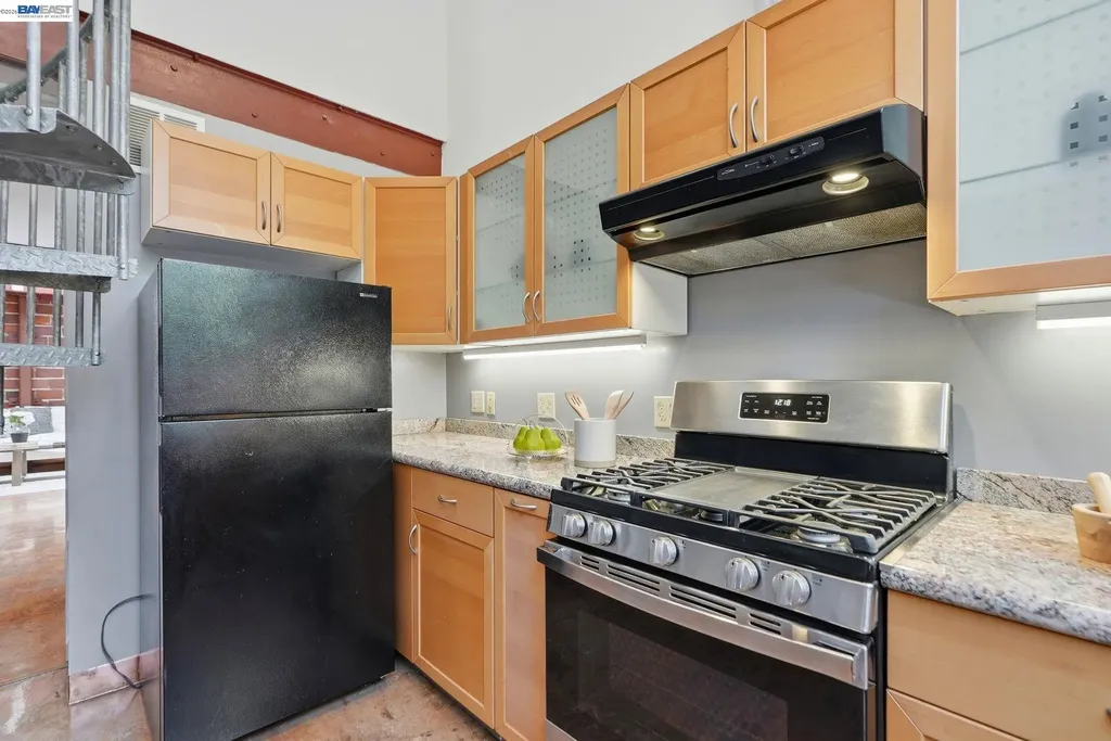 1501 37th Avenue Oakland CA 94601