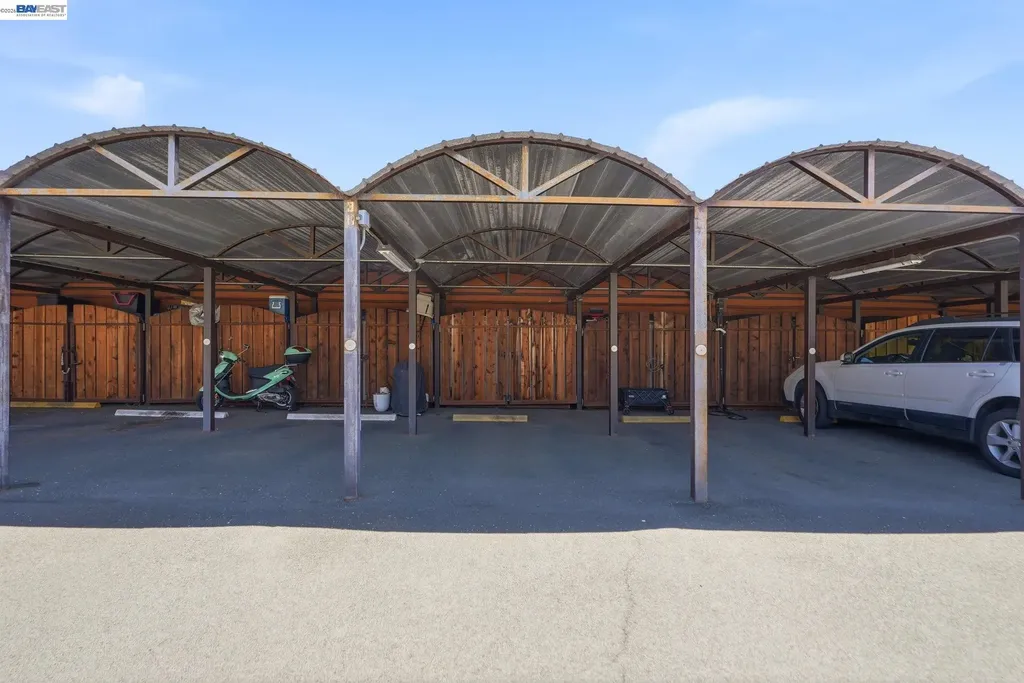 1501 37th Avenue Oakland CA 94601