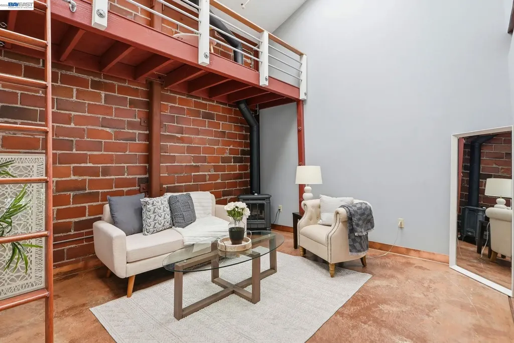 1501 37th Avenue Oakland CA 94601