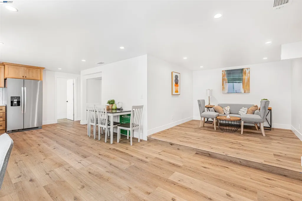 3035 Logan Street Oakland CA 94601