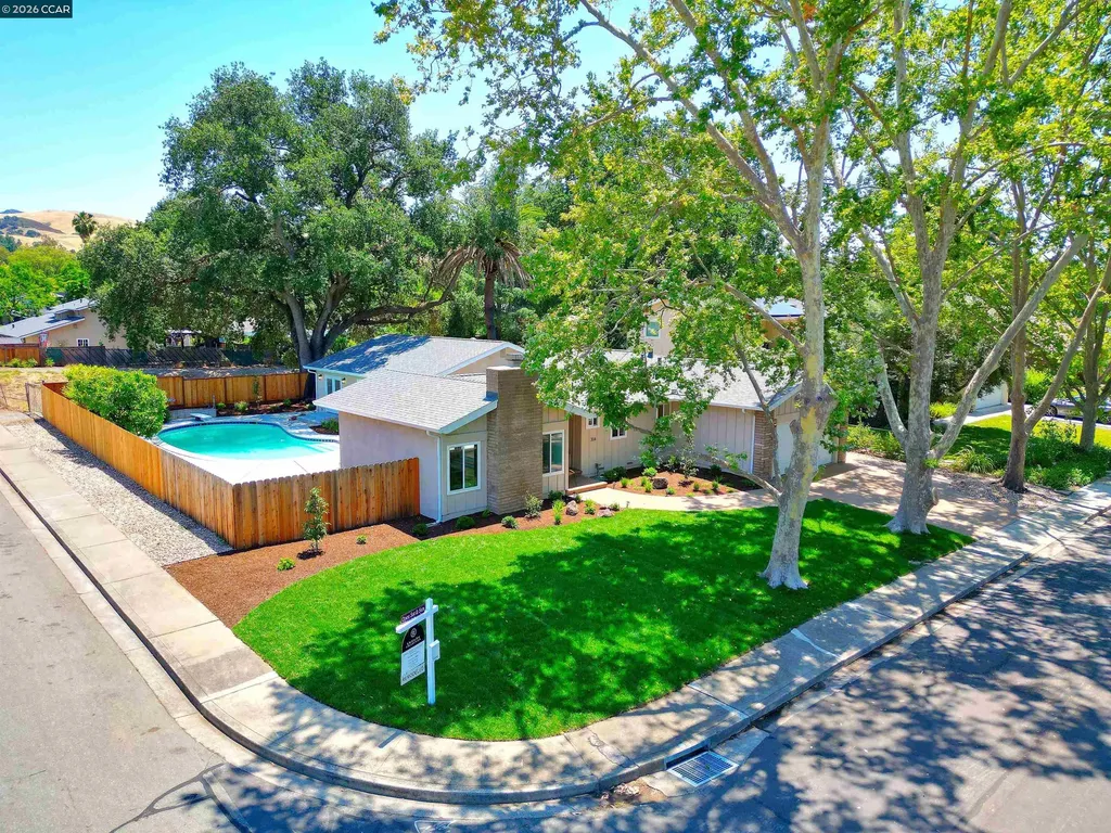 304 Boca Raton Court Walnut Creek CA 94598