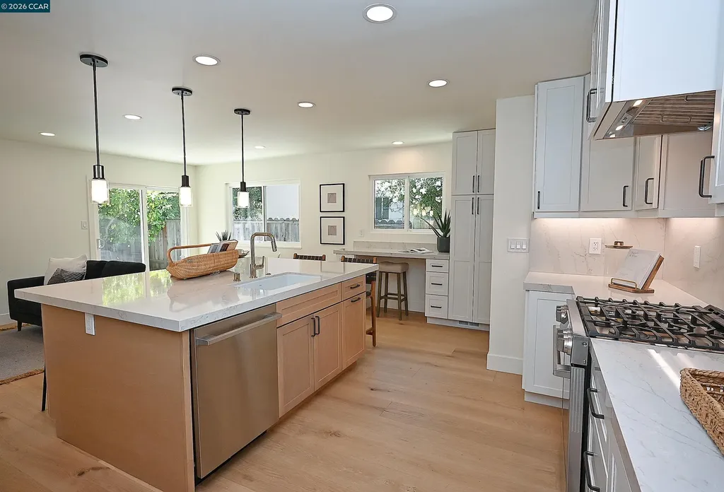 304 Boca Raton Court Walnut Creek CA 94598