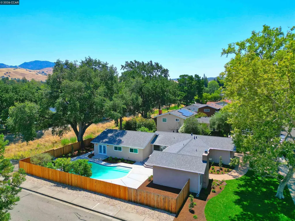304 Boca Raton Court Walnut Creek CA 94598