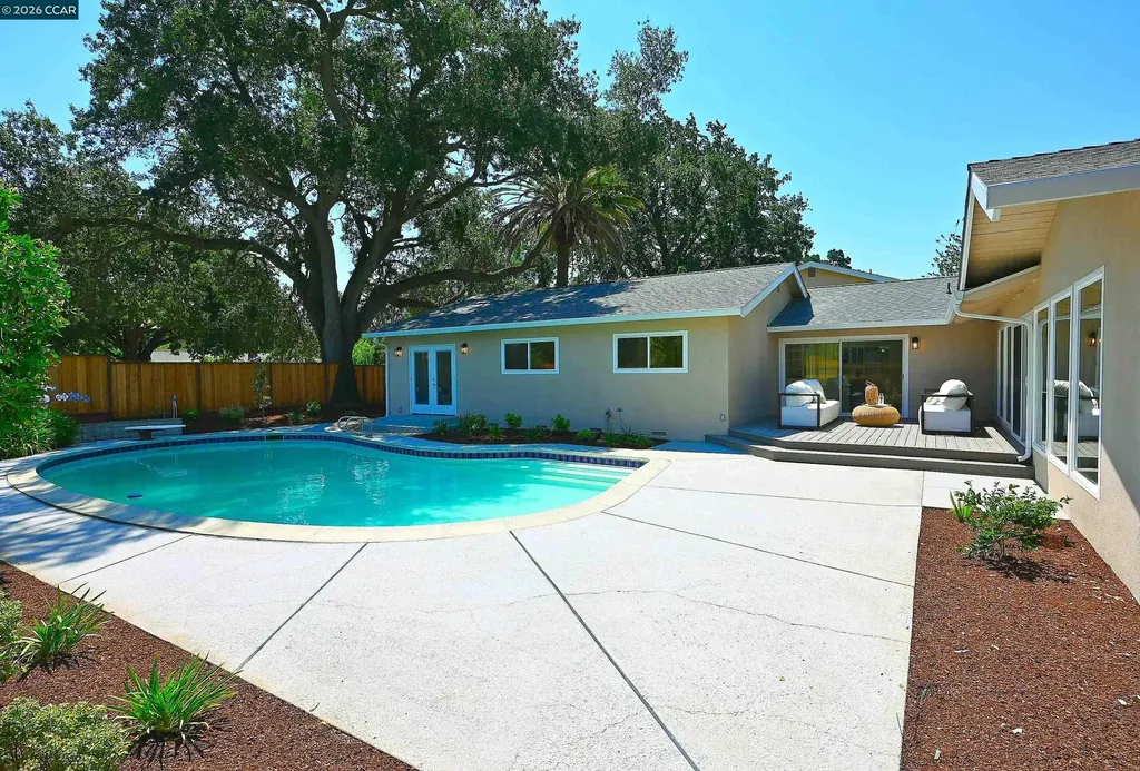 304 Boca Raton Court Walnut Creek CA 94598