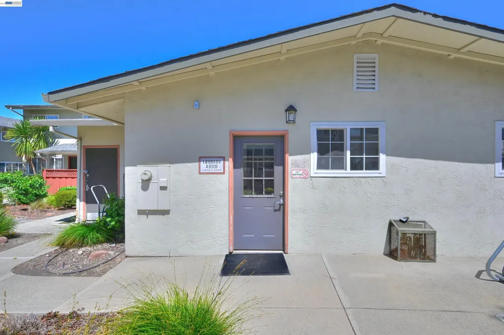 660 Fargo Avenue San Leandro CA 94579