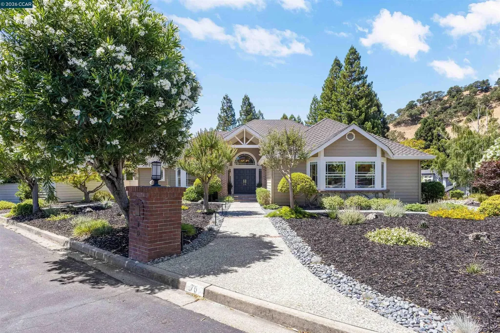 70 Ridgecrest Court Lafayette CA 94549
