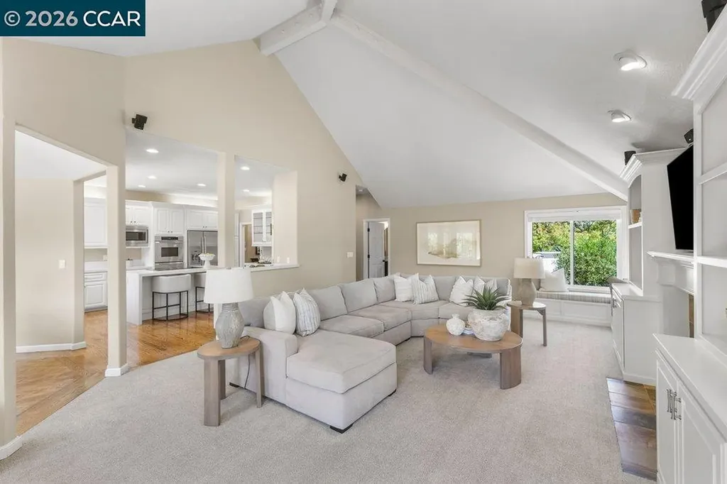 70 Ridgecrest Court Lafayette CA 94549