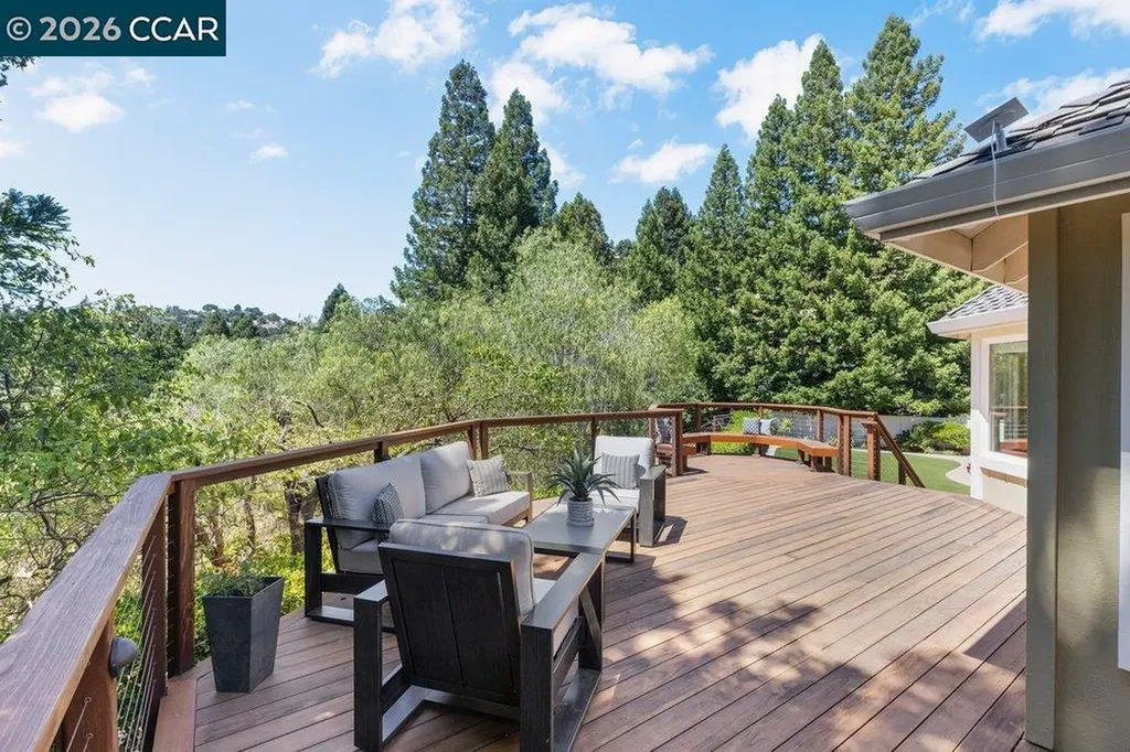 70 Ridgecrest Court Lafayette CA 94549