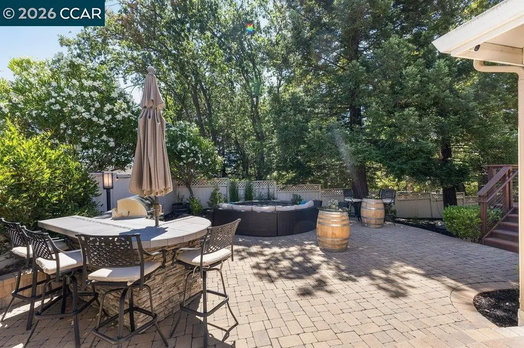 70 Ridgecrest Court Lafayette CA 94549
