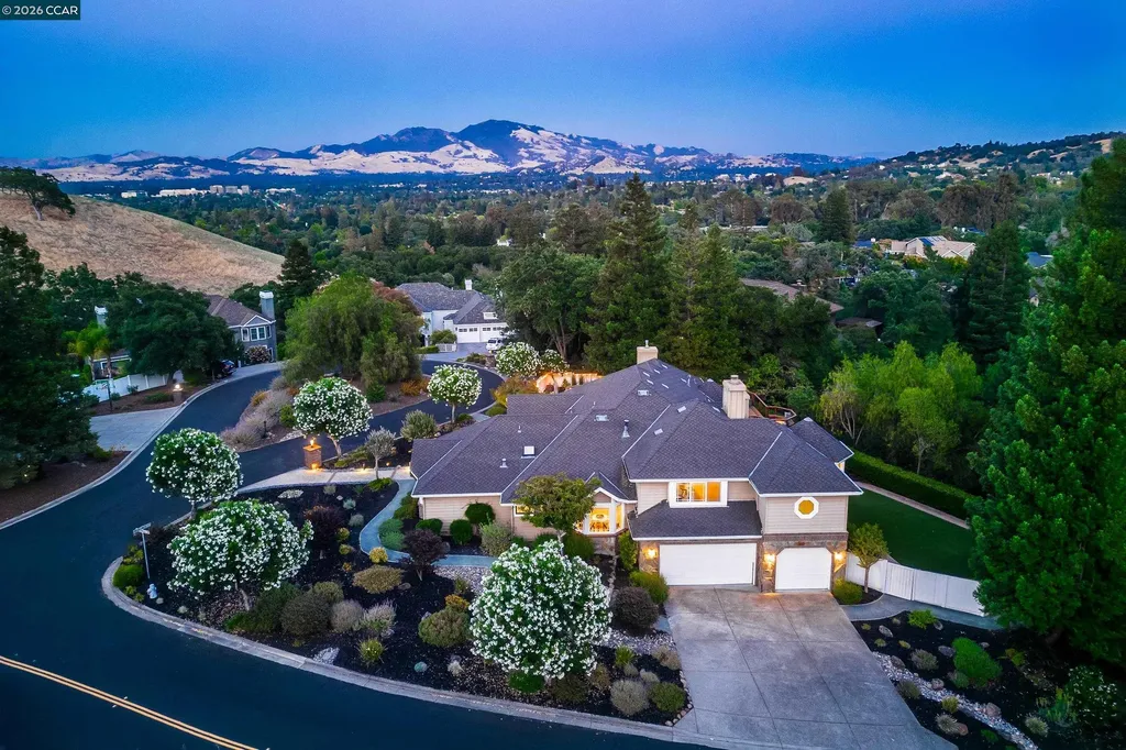 70 Ridgecrest Court Lafayette CA 94549