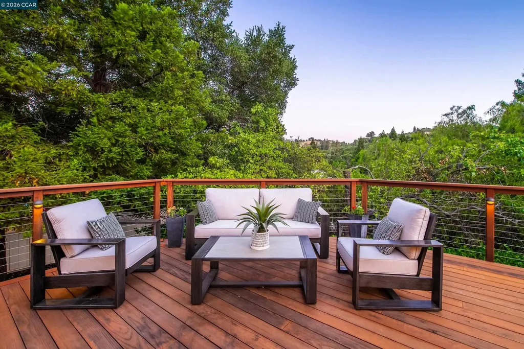 70 Ridgecrest Court Lafayette CA 94549