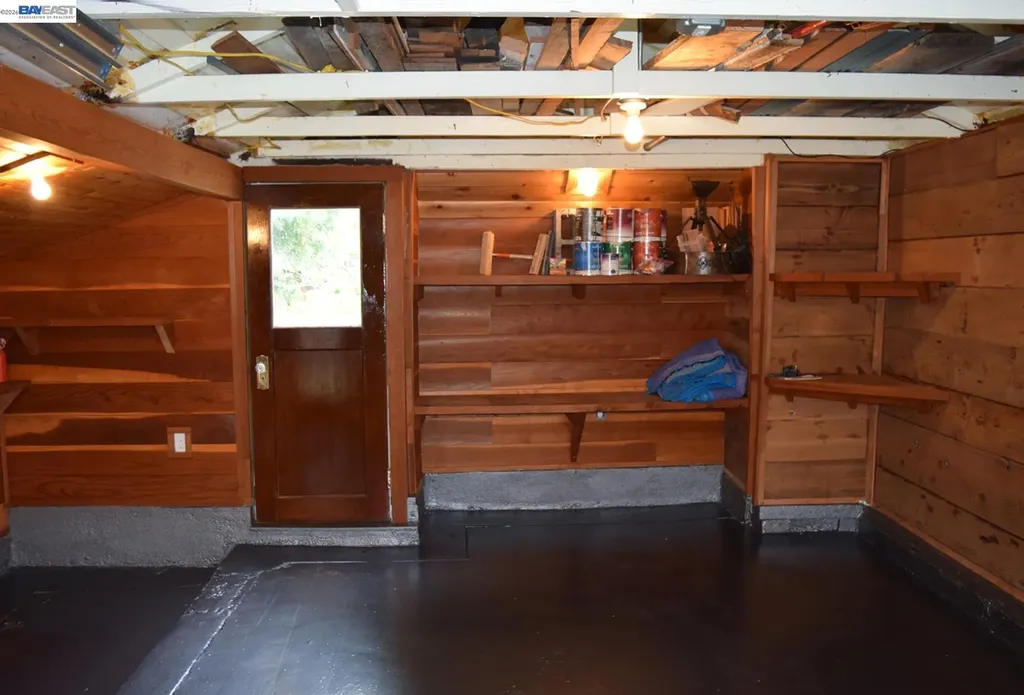 2860 Jackson Street Alameda CA 94501